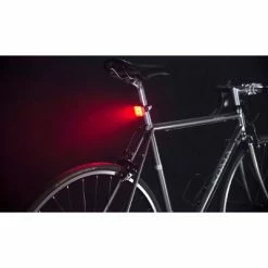 Eclairage Arrière Vélo LED 100 Lumens Blinder Grid Knog -Éclairages vélo Soldes eclairage arriere velo led 100 lumens blinder grid knog full 3