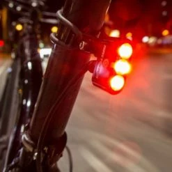 Feu Vélo Sur Tige De Selle E3 Tail Light 2 Supernova -Éclairages vélo Soldes feu velo sur tige de selle e3 tail light 2 supernova full 4