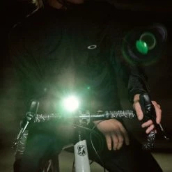 Lampe Vélo Avant Kryptonite Incite X6 60 Lux -Éclairages vélo Soldes lampe velo avant kryptonite incite x6 60 lux full 5