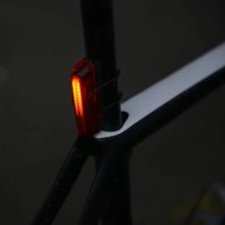 Phare Arrière Vélo Rechargeable USB Slimline Ultratorch Oxford -Éclairages vélo Soldes phare arriere velo rechargeable usb slimline ultratorch oxford full 4