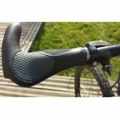 VELO Poignées Vélo Ergonomiques Avec Cornes Triple Densité - La Paire -Éclairages vélo Soldes poignees velo ergonomiques avec cornes triple densite la paire full 3