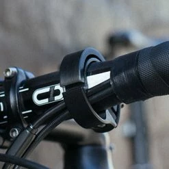 Sonnette Pour Vélo Classic Large Noire Knog Oi 6 Sonnette Pour Vélo Classic Large Noire Knog Oi -Éclairages vélo Soldes sonnette pour velo classic large noire knog oi full 3